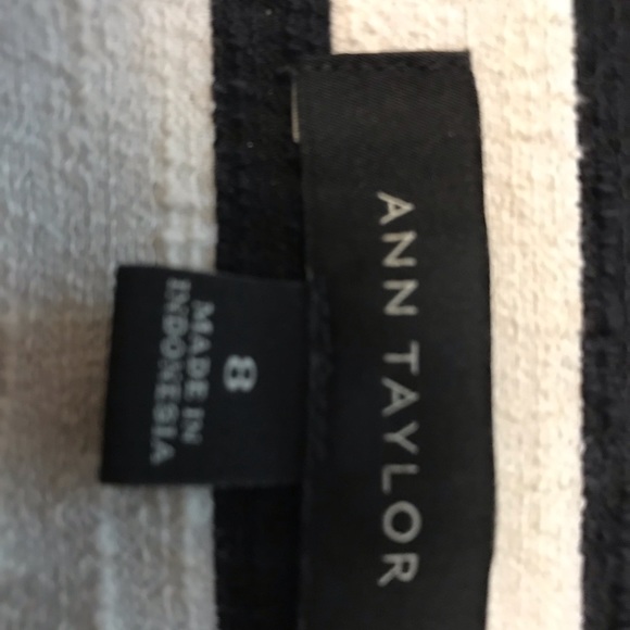 Ann Taylor skirt - Picture 2 of 2